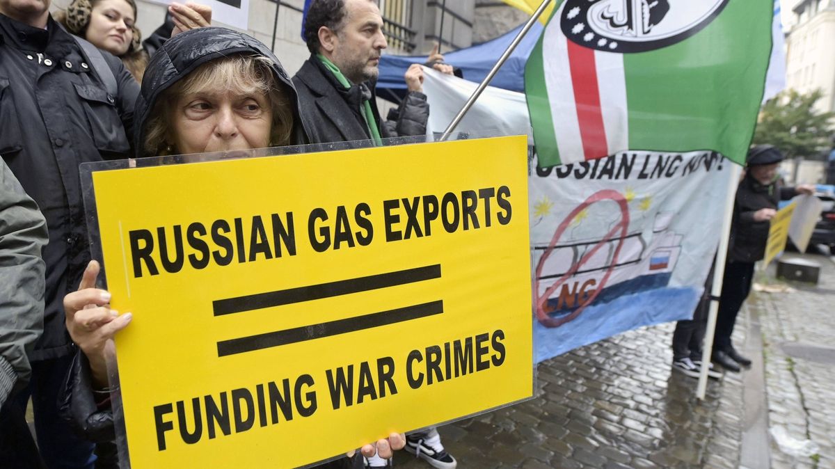Evropa kupuje pořád víc ruského zkapalněného plynu